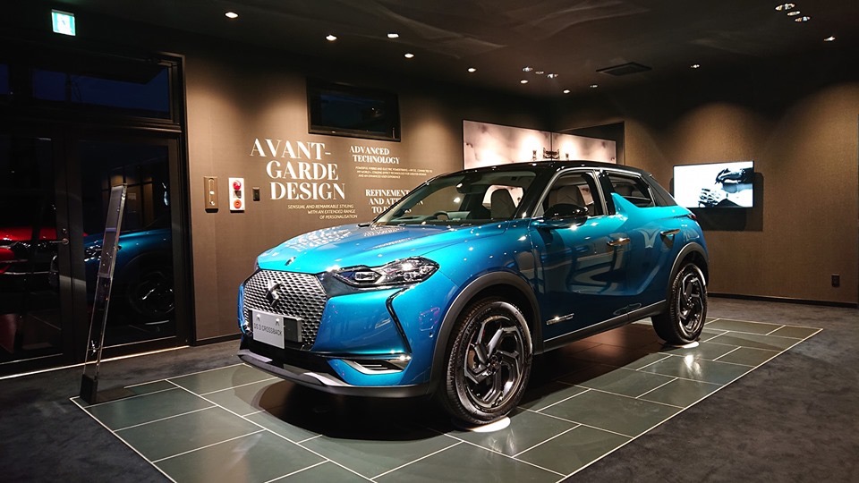 DS 3 CROSSBACK DEBUT !!
