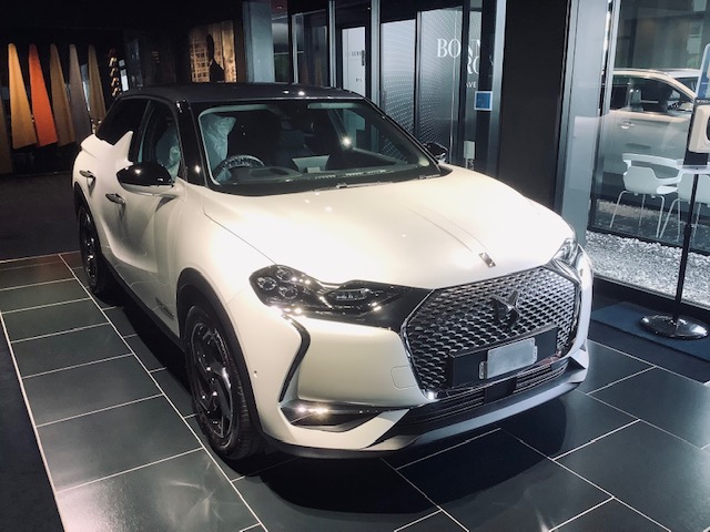 DS 3 CROSSBACK TOIT DE PARIS⇒売約済となりました。