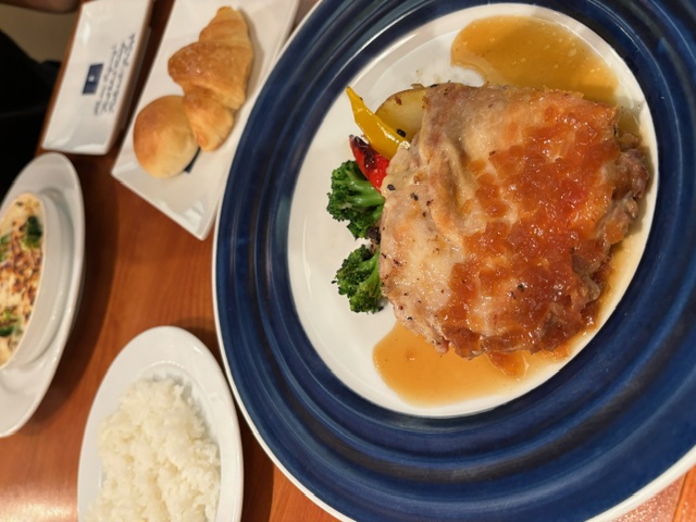 休日ランチ🍞