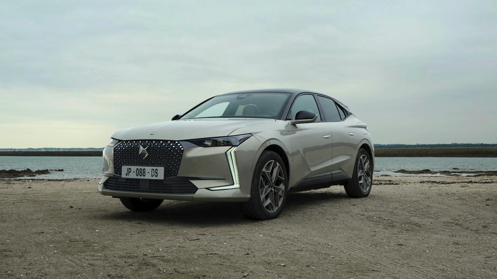 DS 4 ESPRIT DE VOYAGE